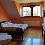 Lesna Polana לינה וארוחת בוקר שצ'קלארסקה פוראובה