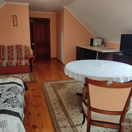 Bed & Breakfast Lesna Polana 3*