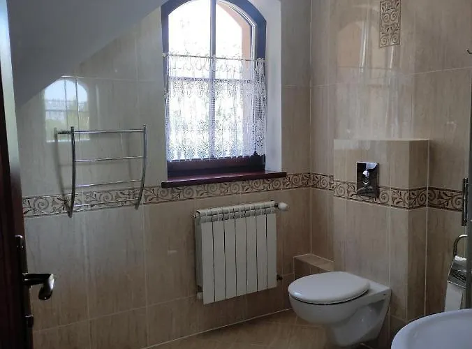 Bed & Breakfast Lesna Polana 3*