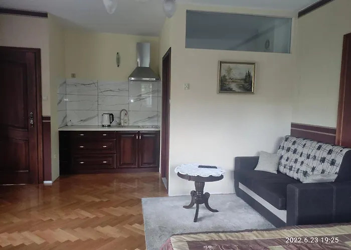 Lesna Polana Bed and breakfast