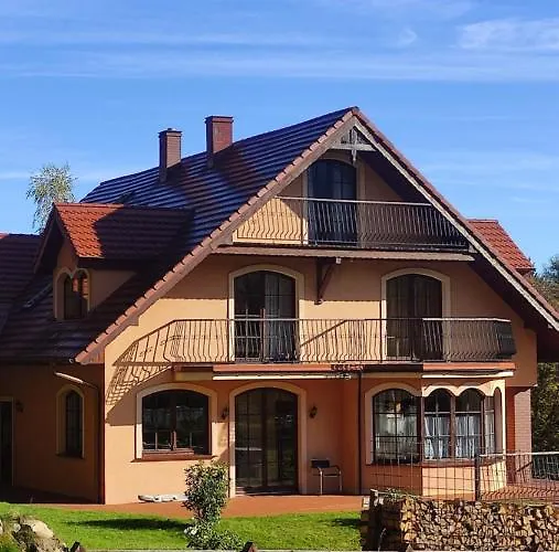 Bed and breakfast Lesna Polana 3*