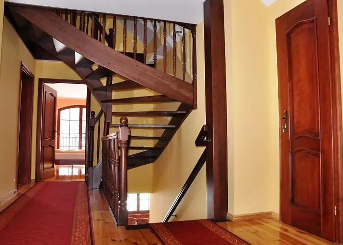 Lesna Polana Bed & Breakfast 3*