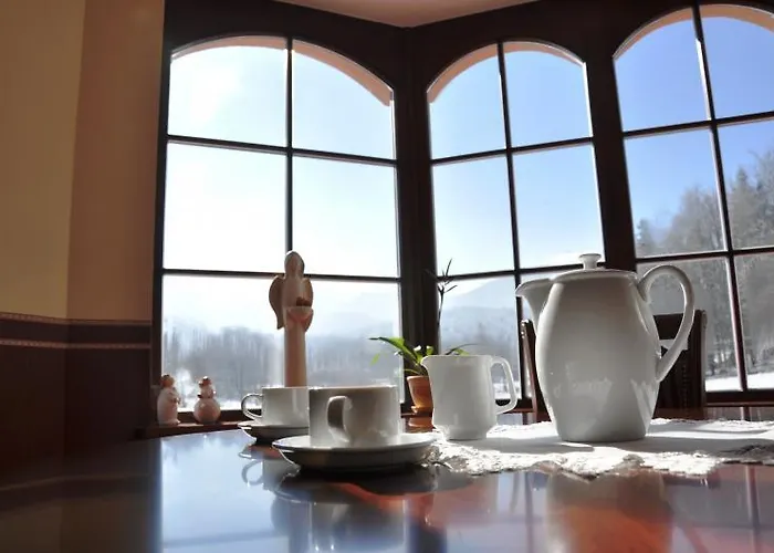 Bed and breakfast Lesna Polana 3*